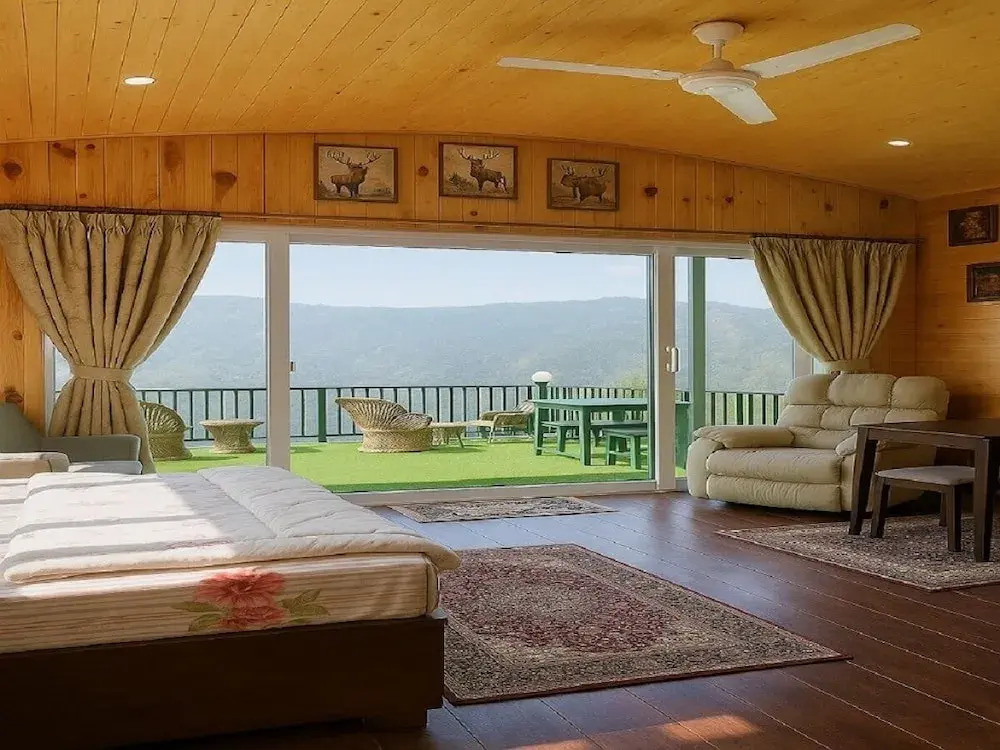 Bougainvilla Mountain Retreat Deluxe Cottages, near Bhimtal