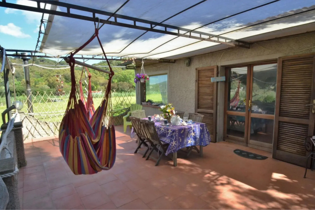 Nice apartment with large Terrace..-La Rotta