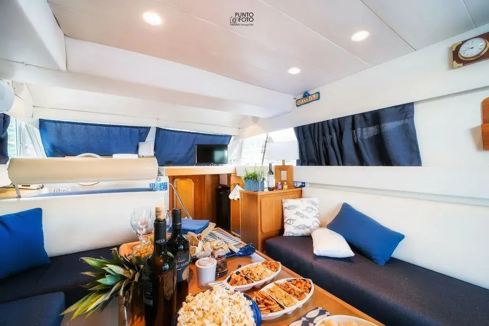 Lullaby boat&breakfast