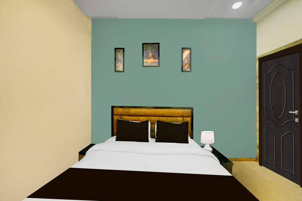 Super Collection O ISKCON Radha Govind Formerly Hotel Shivom