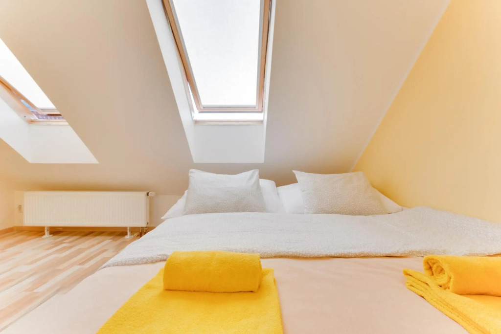 Jane's Charming Apartment