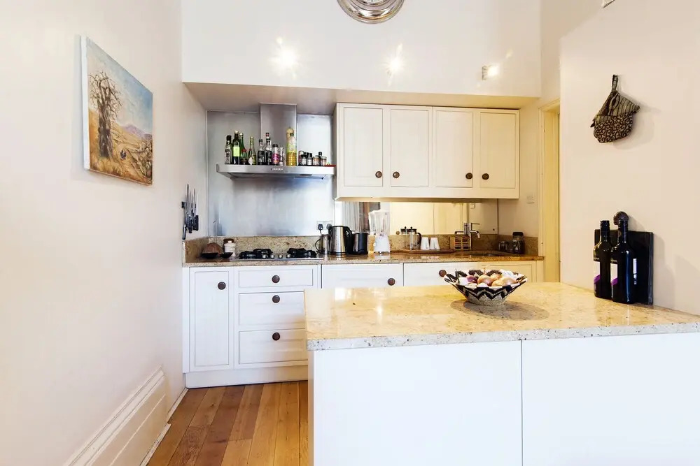 The Cromwell Terrace Loft - JH