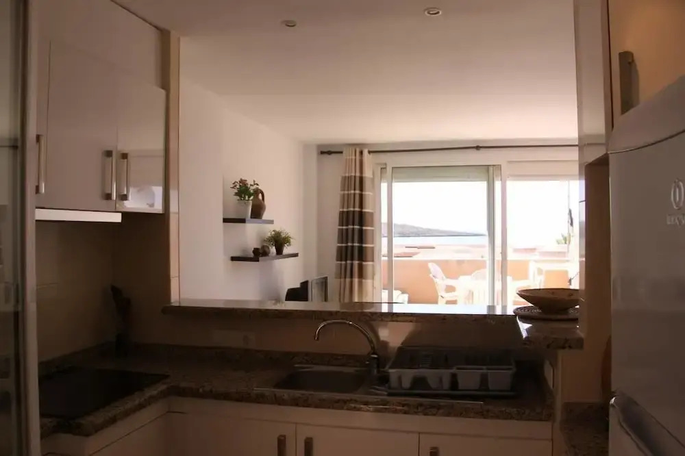 Inmovecos con vistas al mar Soling 80