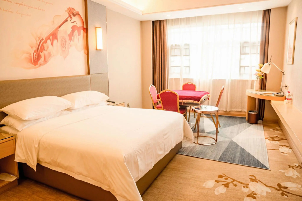Vienna International Hotel (Foshan Gaoming Xinheng Plaza)