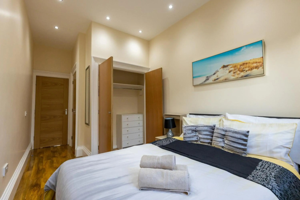 New 3-Bedroom Apartment Close to City Centre