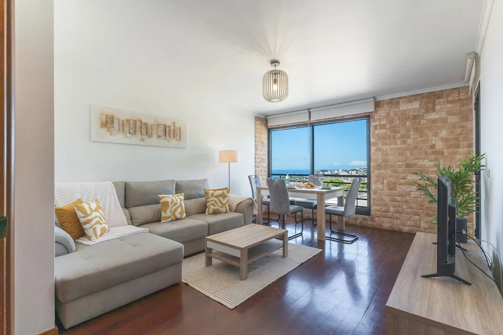 Pena View Apartment by Atlantic Holiday