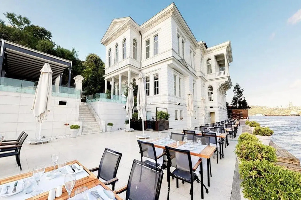 Ajia Hotel - Special Class