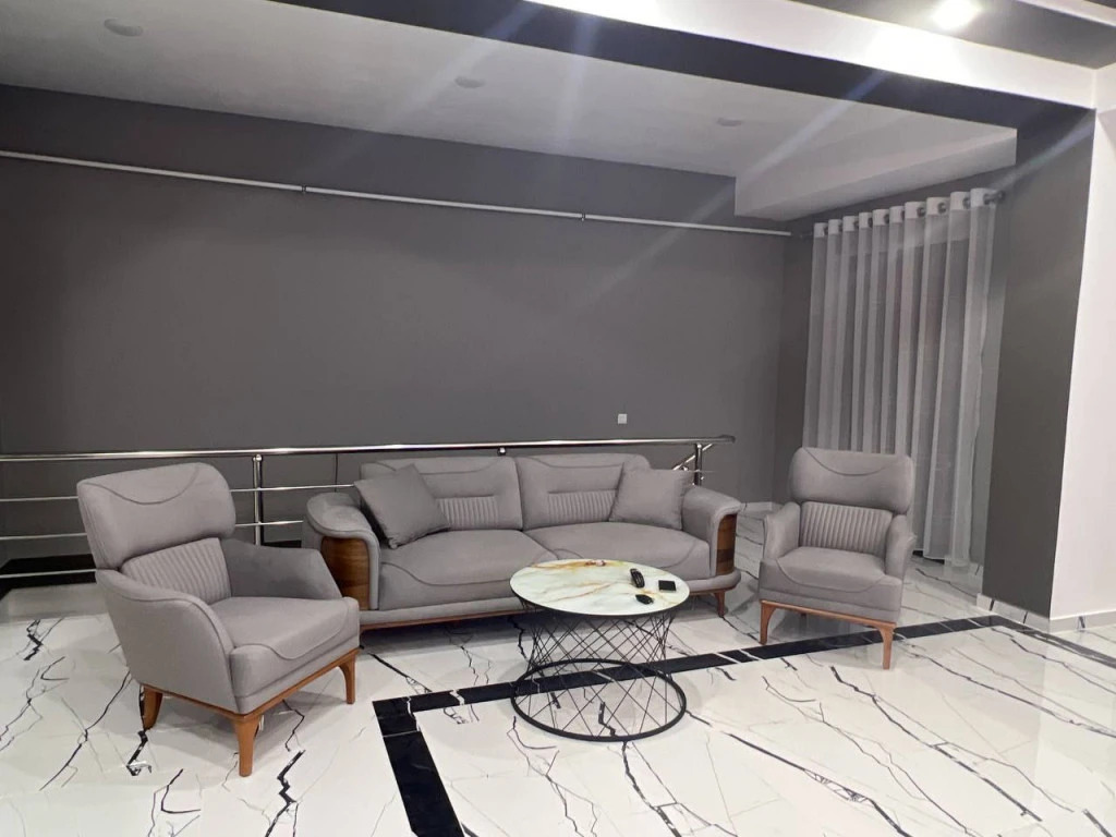 Ashr-Bilol Hotel