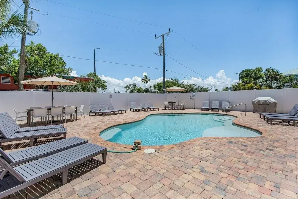 Coconut Sunsets A & B on Estero Blvd, 7 Bedroom Hom by RedAwning