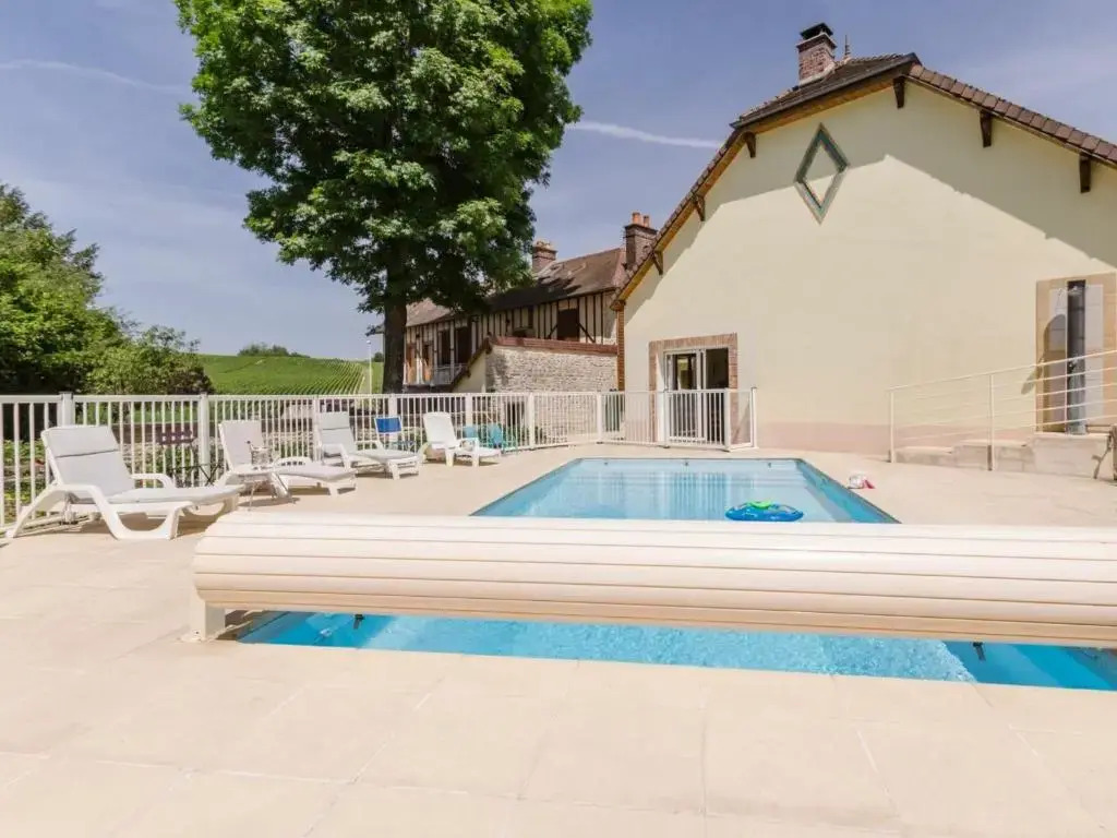 Gîte Balnot-sur-Laignes, 3 pièces, 6 personnes - FR-1-543-15