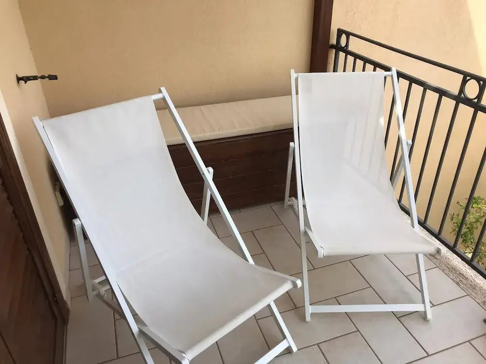 Orange Apartment 100 Meters From The Sea