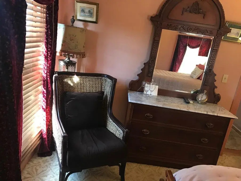 Elaines Cape May Boutique Hotel