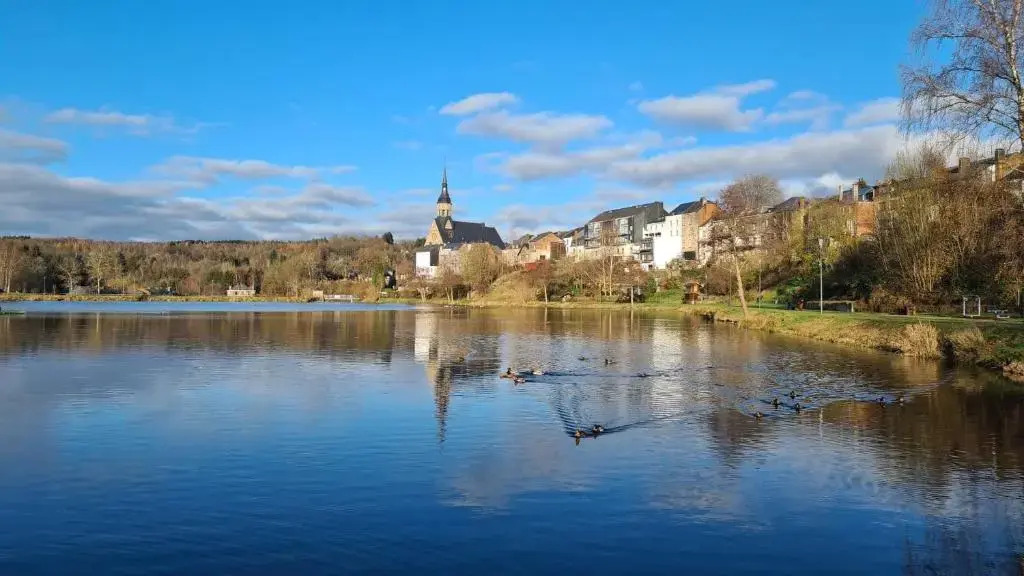 Le Salmoyard, Studio Au Bord du Lac a Vielsalm