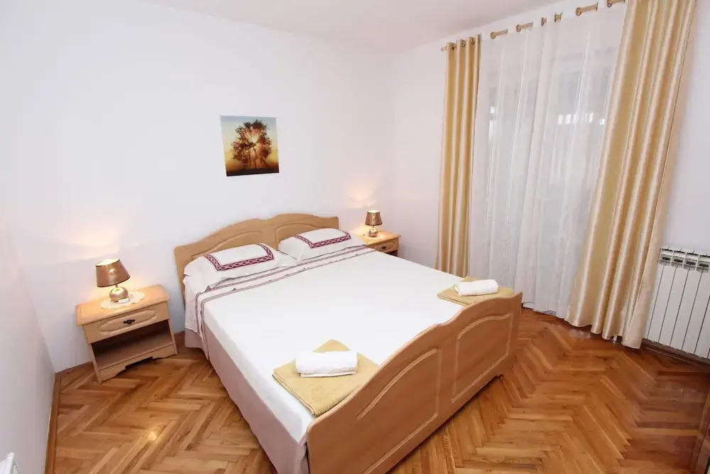 Apartments Divna