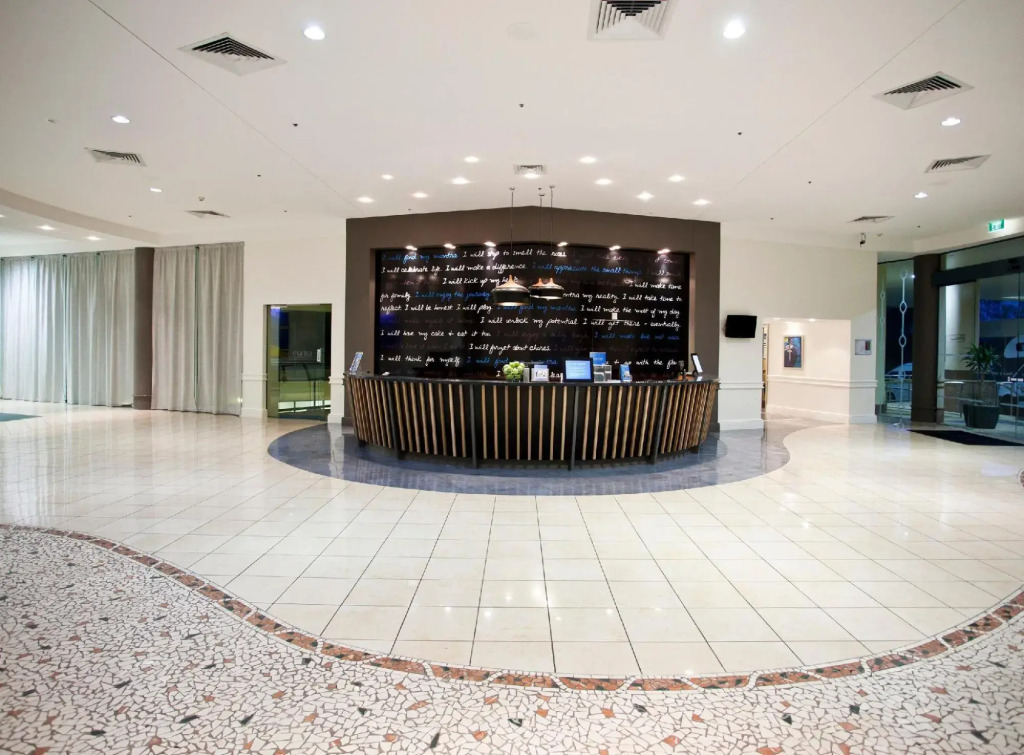 Mantra Mooloolaba Beach