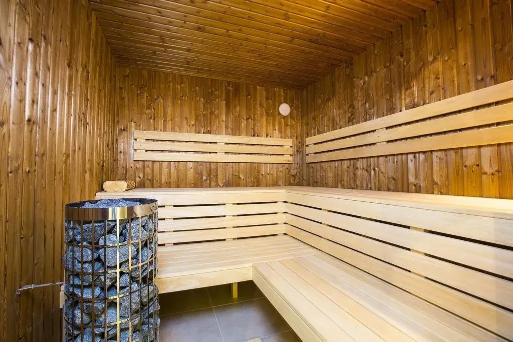 Hotýlek pod smrkem