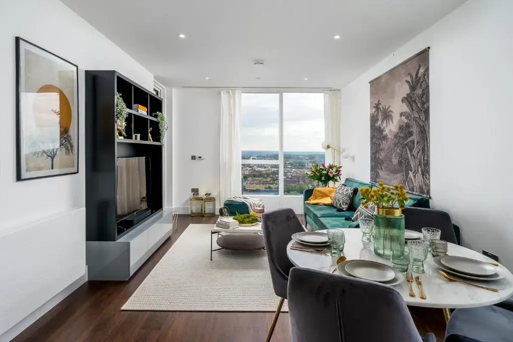 Luxurious Spacious 2Bed Flat in Canary Wharf w/views of River Thames