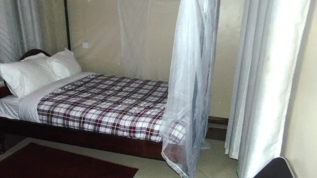 Rest-Inn Lodge