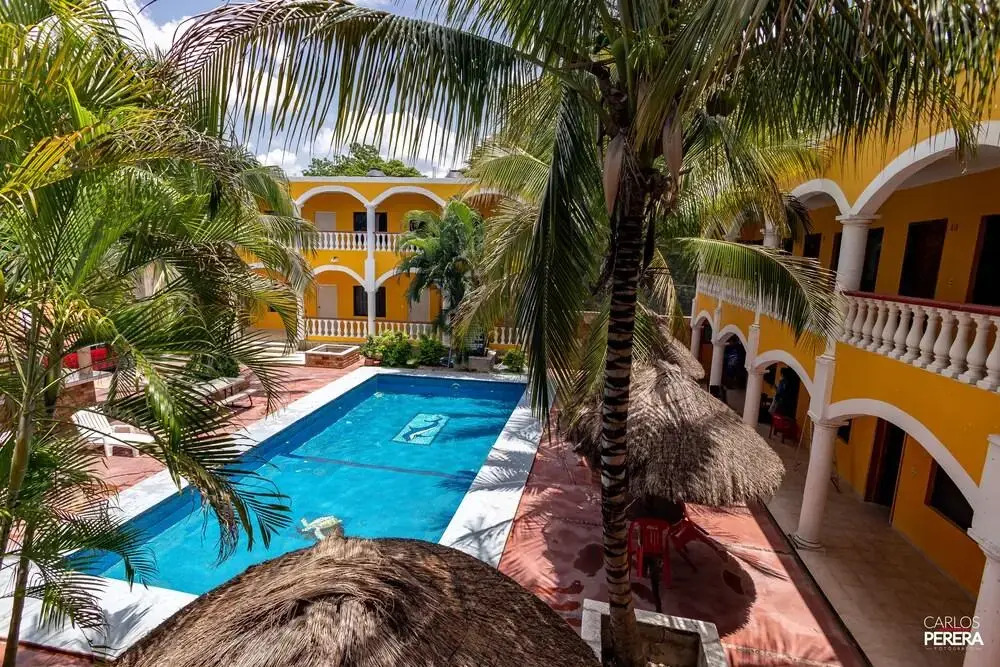 Hotel los Arcos