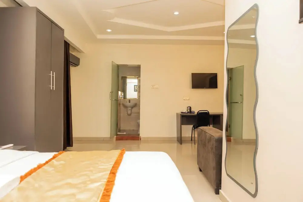 Hotel Romeneo