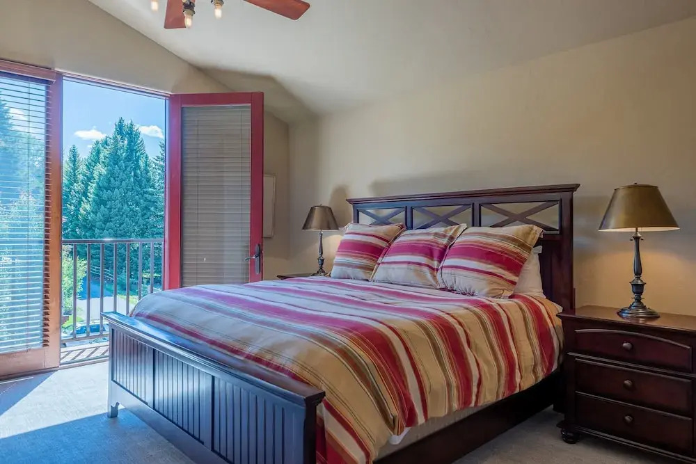 The Timbers 4o-3 Bedroom Condo