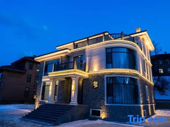 Qiju Shiguang High-End Homestay