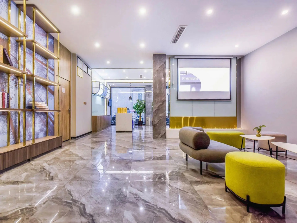 7 Days Inn (Rongchang Commercial Pedestrian Street)