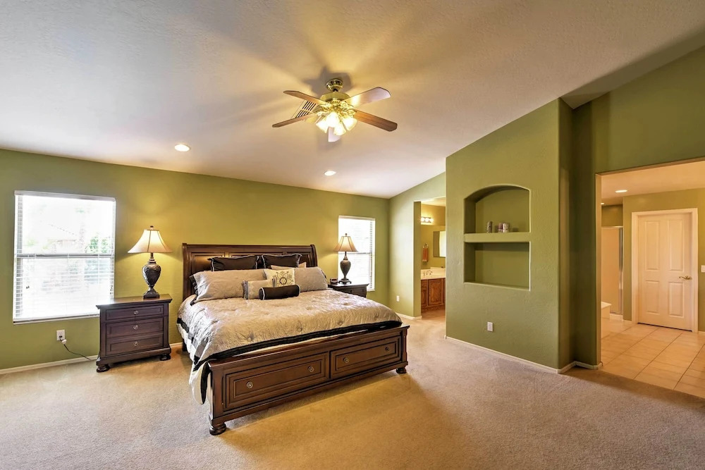 Spacious Litchfield Park Home w/ Yard, Heated Pool