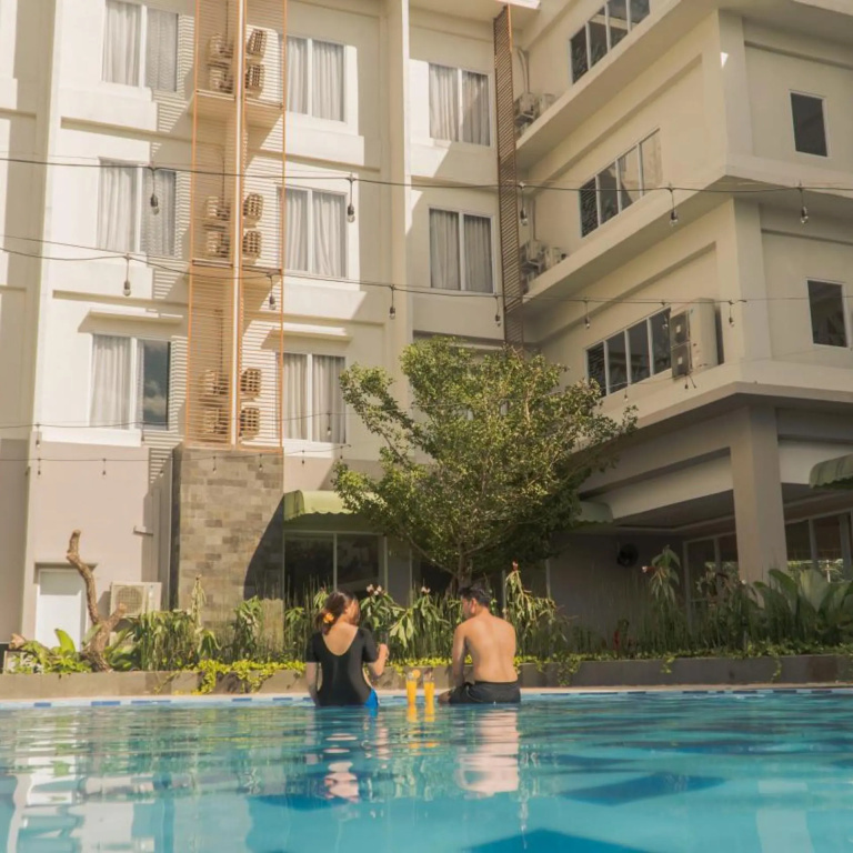 Patra Dumai Hotel