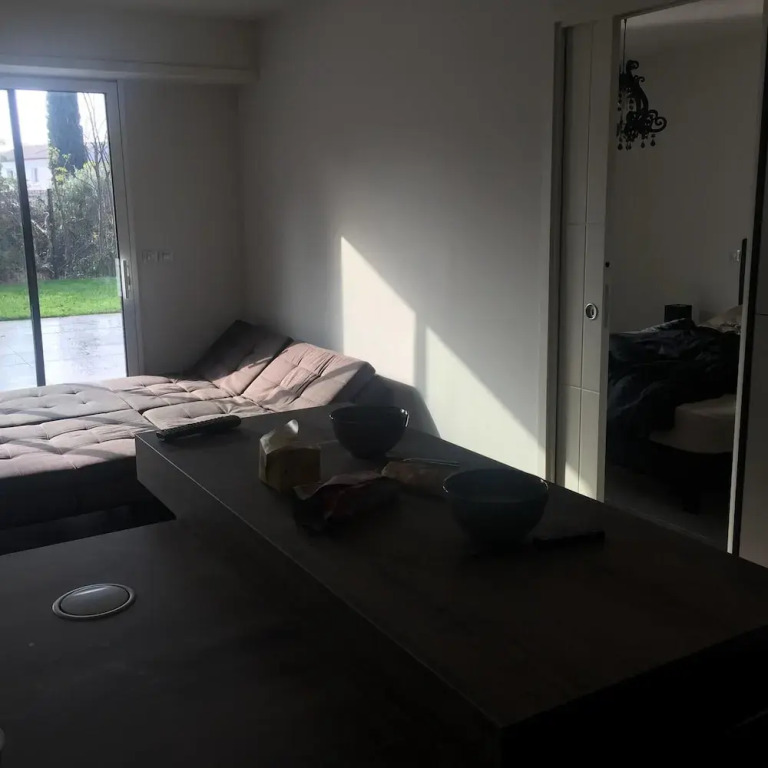 Apartment With one Bedroom in Lattes, With Pool Access, Enclosed Garden and Wifi - 5 km From the Beach