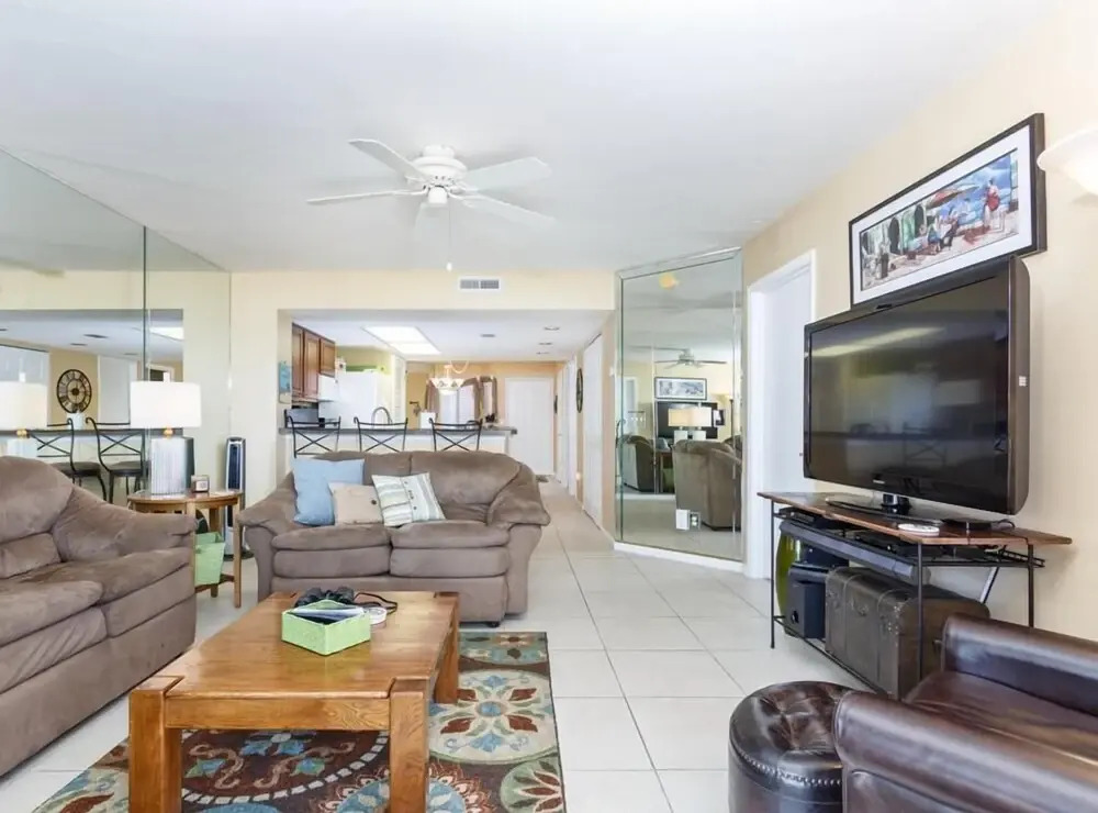 Windjammer 207 - Two Bedroom Condo