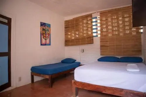 Hostal Shalom