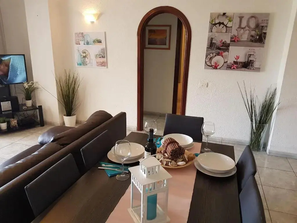 San Marino with heated pool, only 450 meters to the beach, wifi