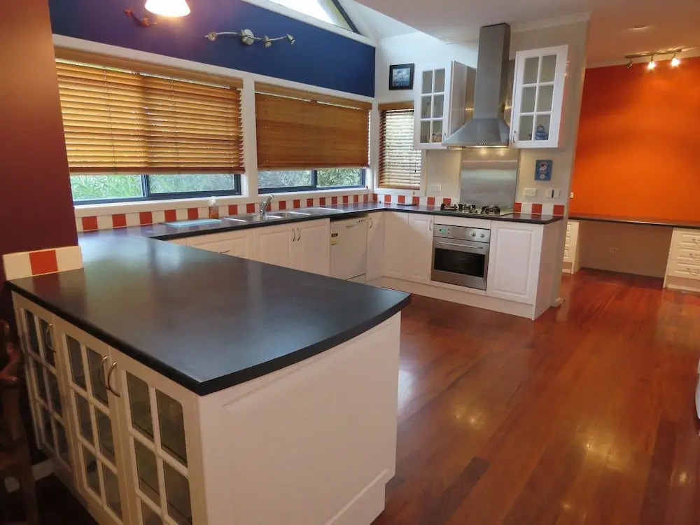Central Holiday House at 29 Church in Cowes
