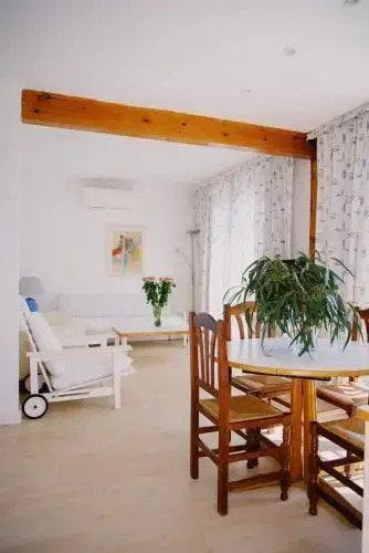 Santa Llucia Apartaments