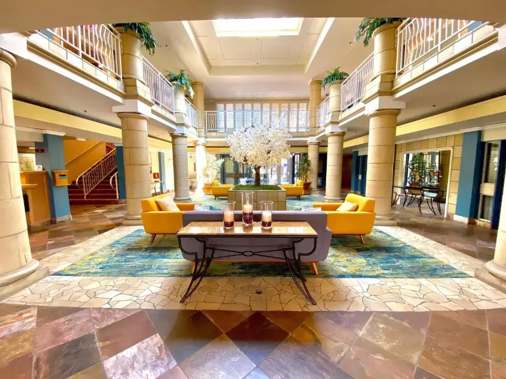 Atrium Hotel Orange County