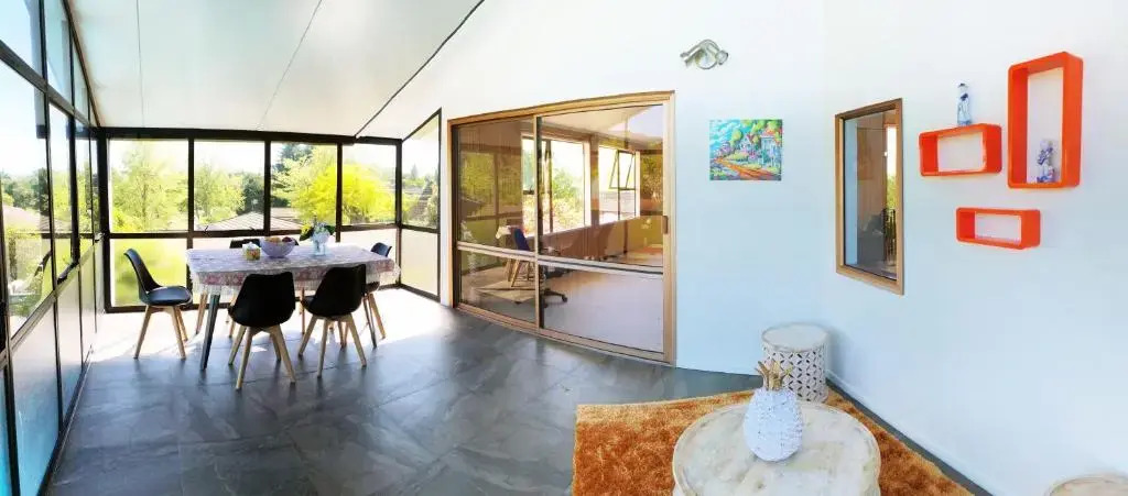 Sunny Home