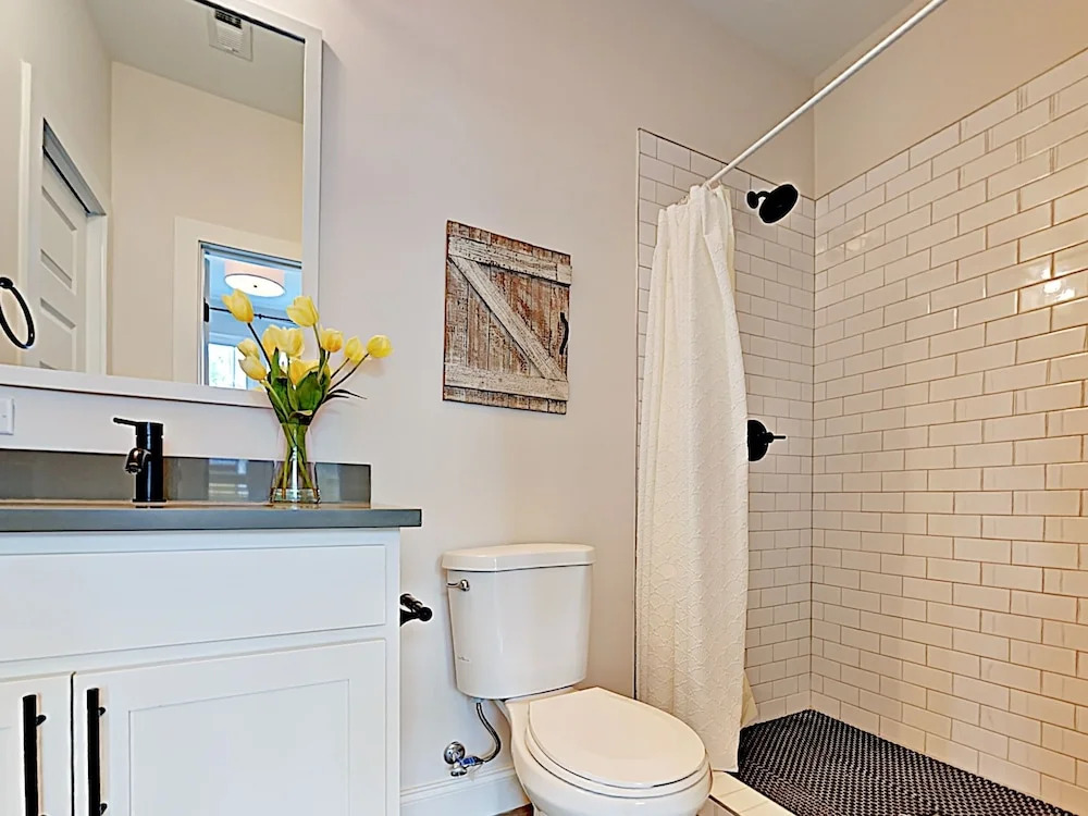 1737 Nashville - 3 Br Townhouse