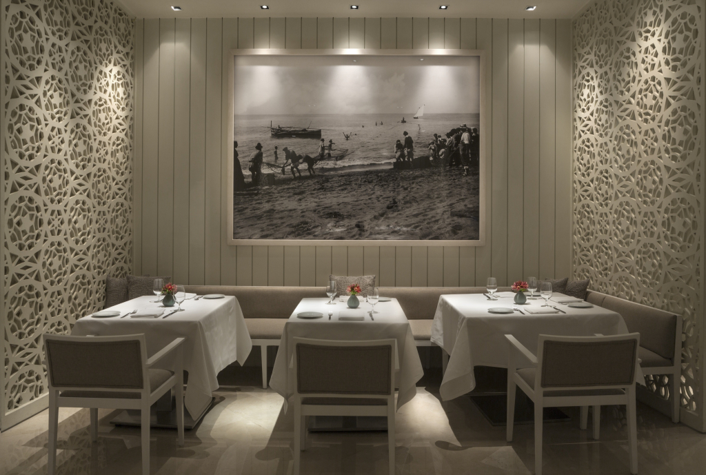 Taj Lands End