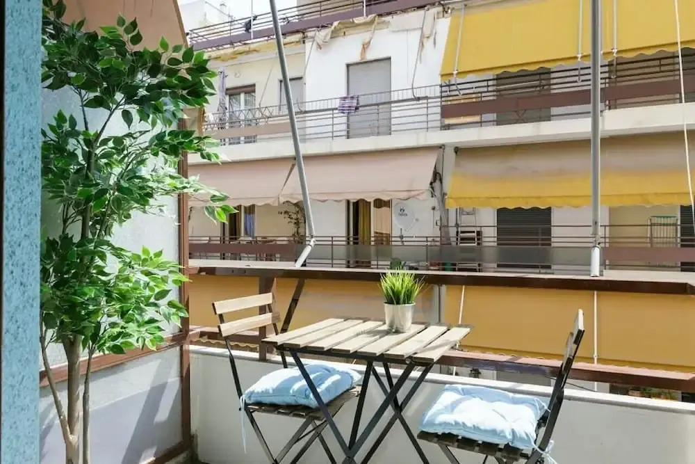 Serene n modern renovated flat