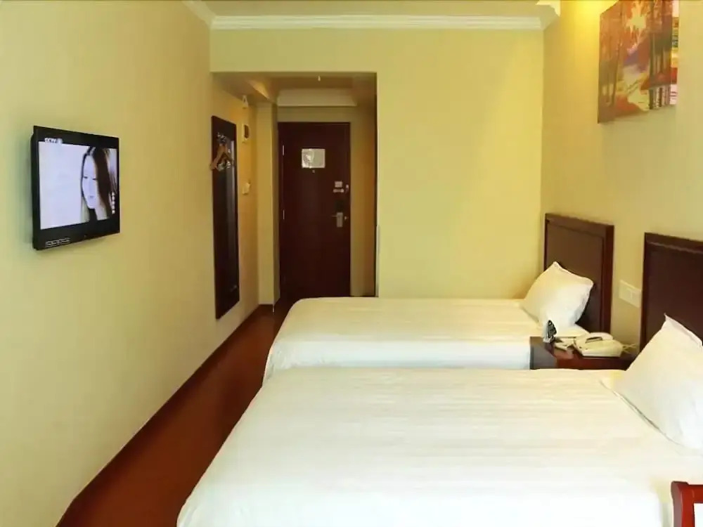 GreenTree Inn Yangzhou South Xindu Road Trade City Express Hotel
