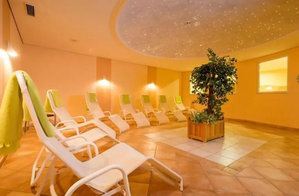 Maifeld Sport- und Tagungshotel