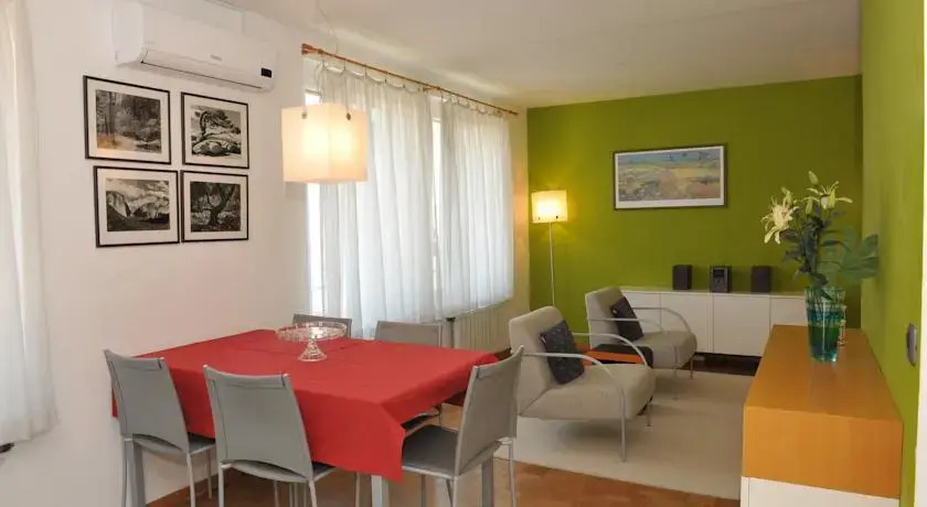 Zupanciceva Apartments Tour As