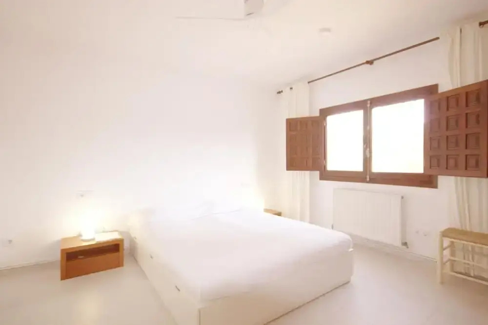 Rosal in El Tosalet With 5 Bedrooms and 3 Bathrooms