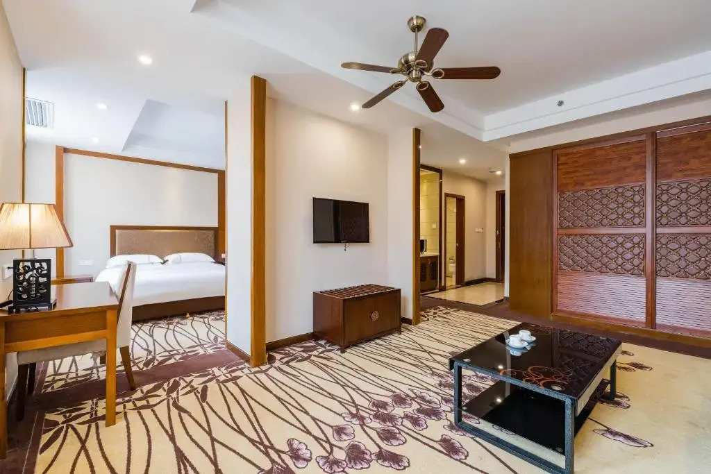 Sanqingshan Boutique Hostel