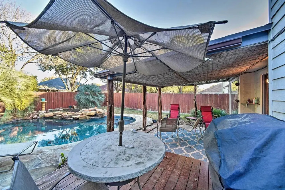 Peaceful San Antonio Oasis w/ Private Pool + Grill