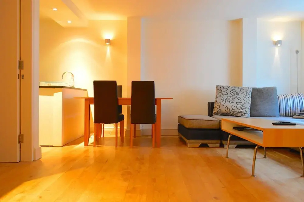 London Spacious 1 Bedroom Flat