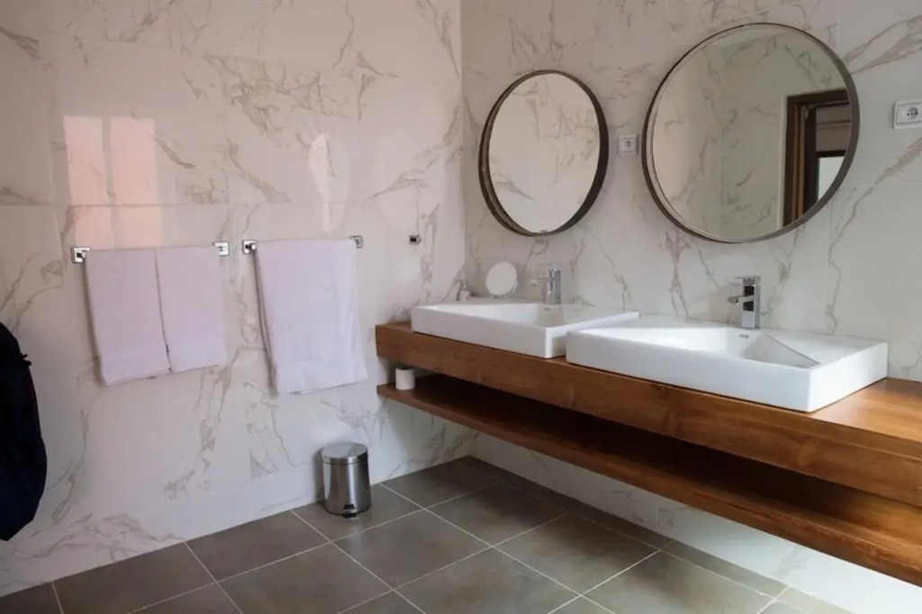 Hotel Maison Rouge Cotonou