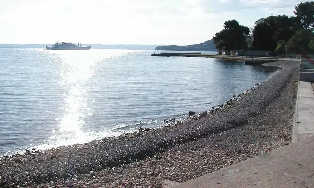 Beachfront Holiday House Žal