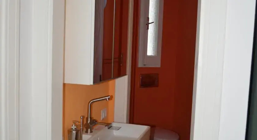 Casa Vacanze via Taormina 8